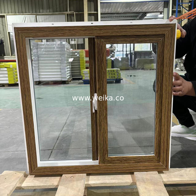 Сдвижные окна из UPVC, изготовленные на заказ, деревянные зерна/белые, двуцветные, настраиваемые цвета и размеры, встроенный экран, производитель OEM